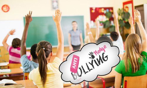 Los profesores pueden enseñar anti-bullying.