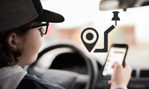 追踪青少年开车时使用手机的情况